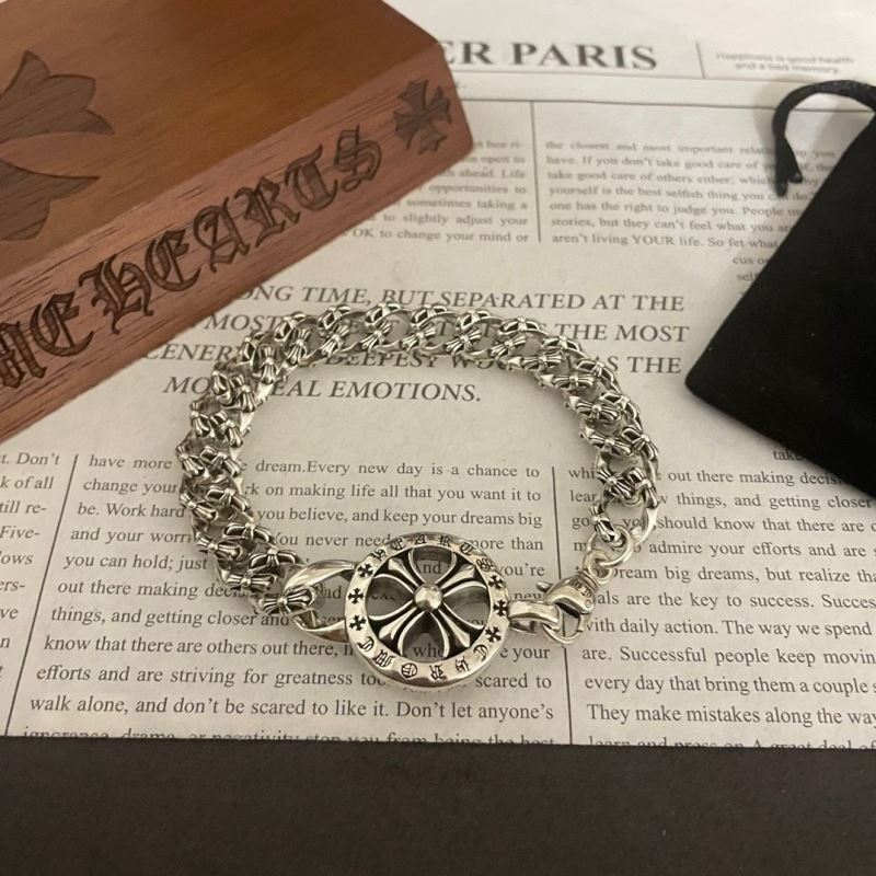 Ch*0me He**ts bracelets